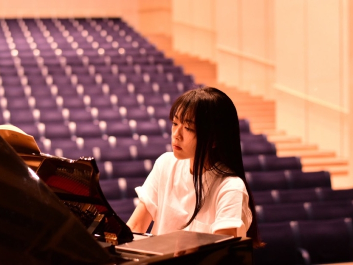 鈴木 絢子